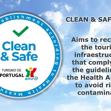 Spacious In The Perfect Location, By Timecooler Lejlighed