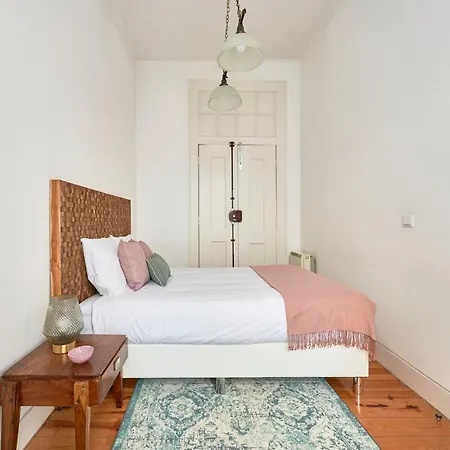 شقة Spacious In The Perfect Location, By Timecooler