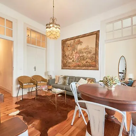 Spacious In The Perfect Location, By Timecooler *