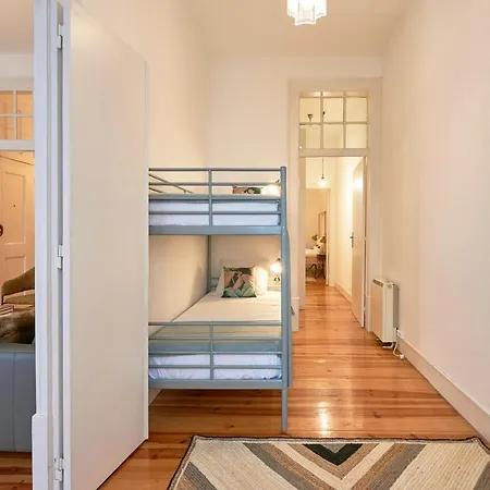 Spacious In The Perfect Location, By Timecooler *